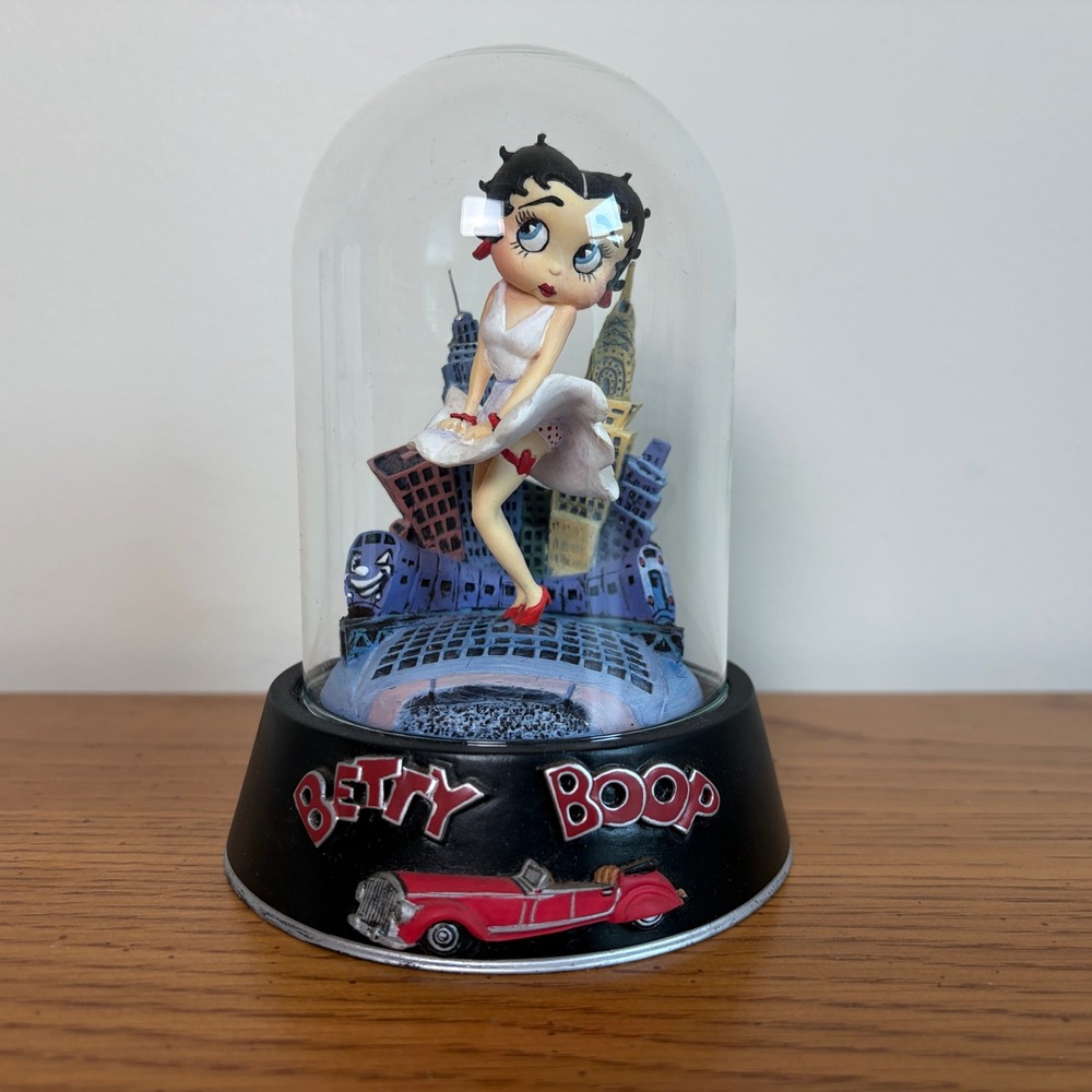 Betty Boop Cool Breeze Limited Edition Hand Painted Sculpture Glass Dome 1996